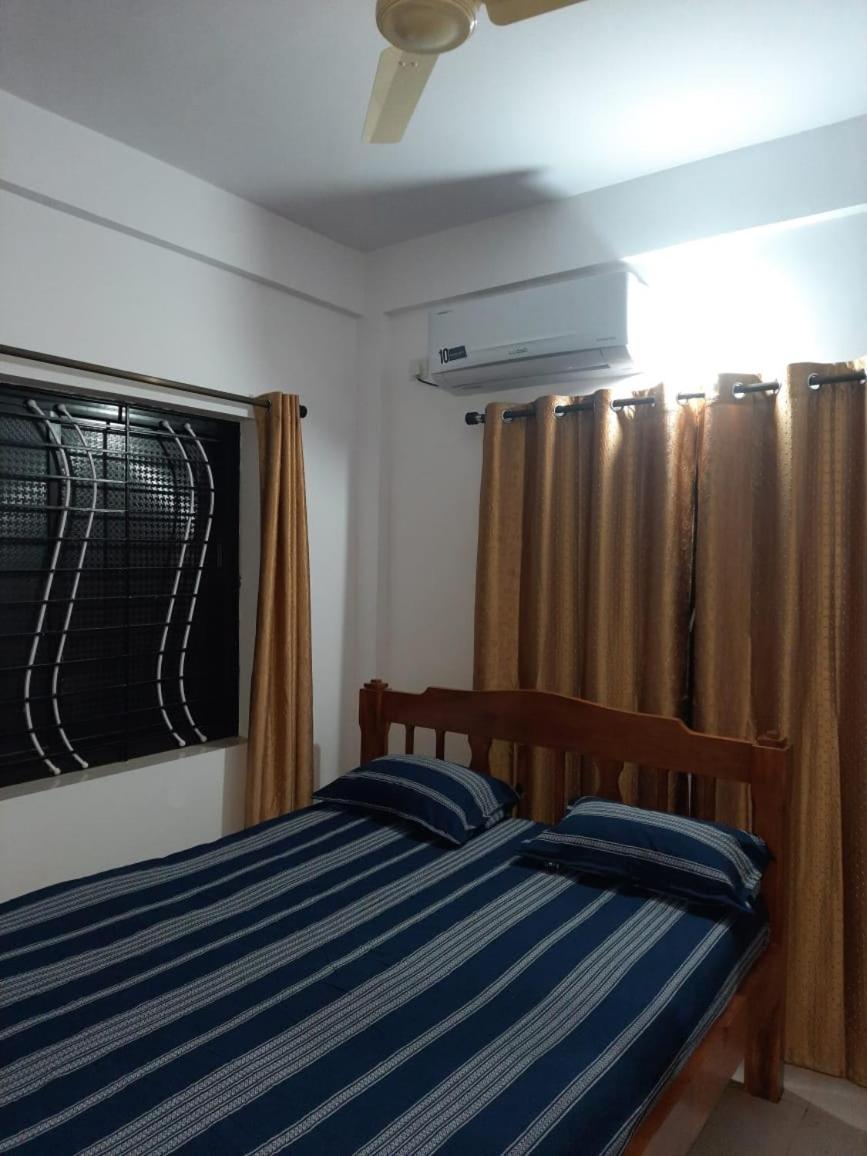 Esha Apartment Calangute Room photo